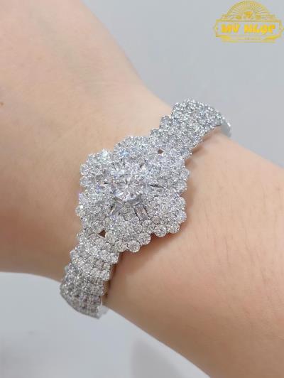 Lắc HT Vàng Bạch Kim 750