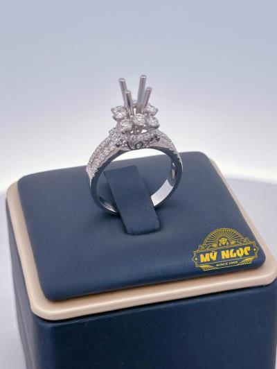 Vỏ Nhẫn Nữ Kim Cương