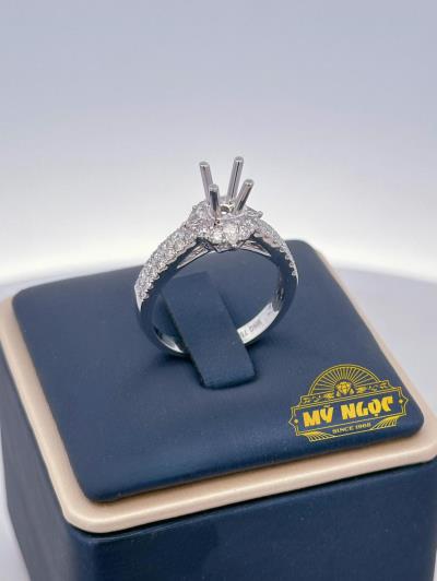 Vỏ Nhẫn Nữ Kim Cương